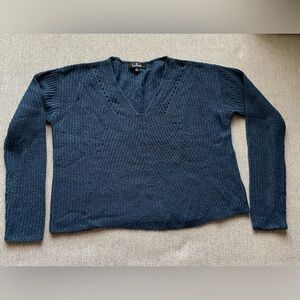 Lulus Women's turquoise V-Neck Sweater